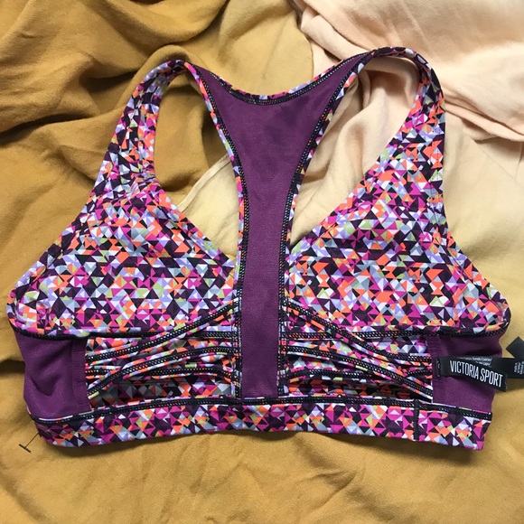 Fall Sale, last chance! VS Sports Bra NWOT Sz S - Picture 3 of 6